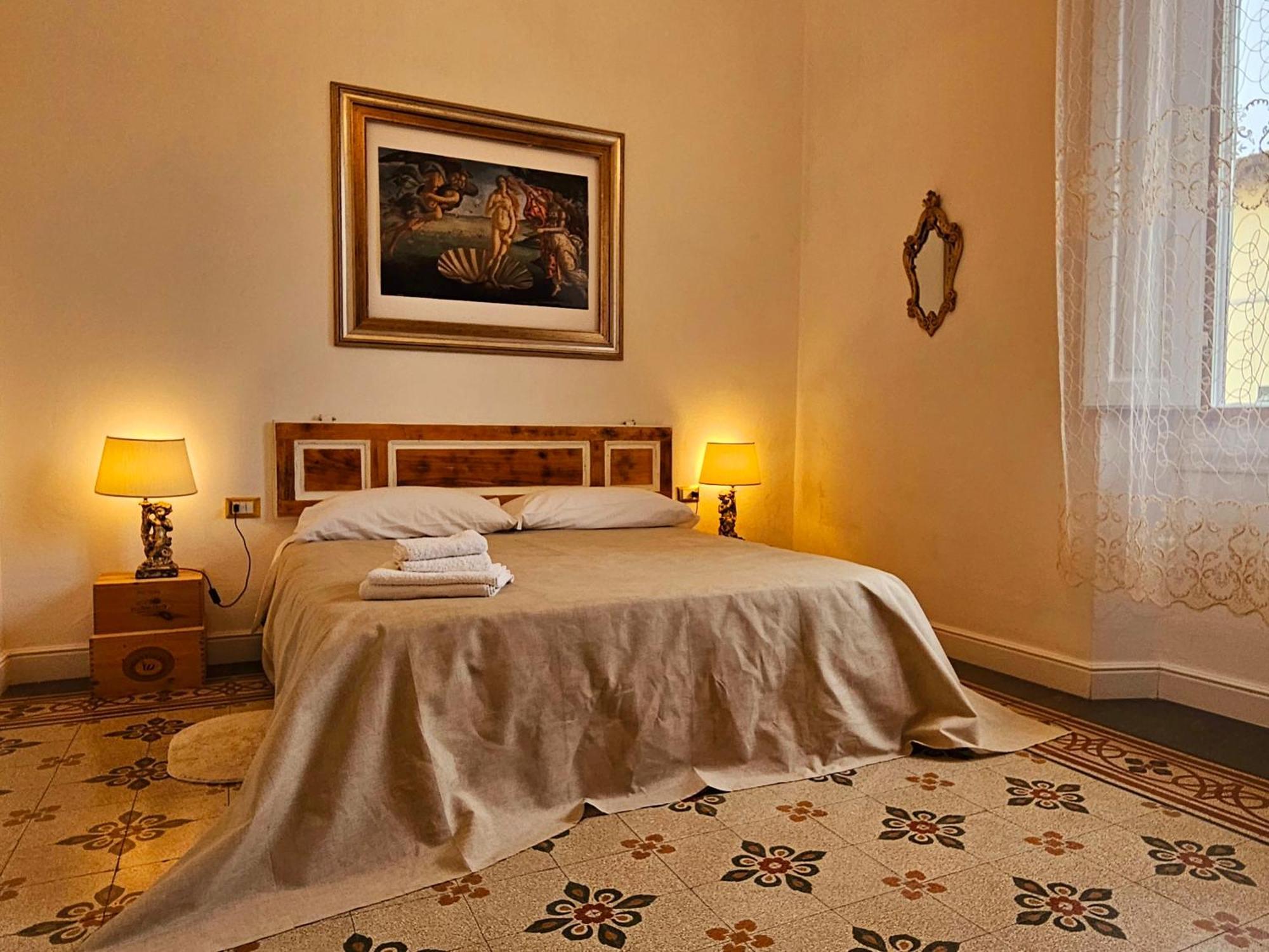 Venere Supercentral B&B ฟลอเรนซ์ ภายนอก รูปภาพ